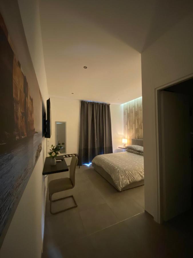 Mami B&B เนเปิลส์ ภายนอก รูปภาพ