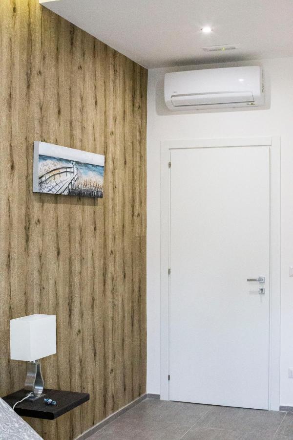 Mami B&B เนเปิลส์ ภายนอก รูปภาพ